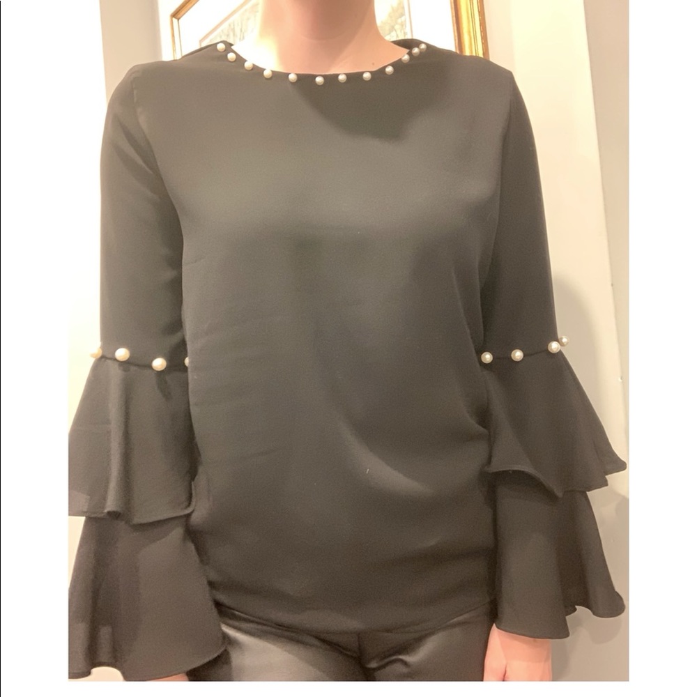 My Star Pearl Blouse ⭕️prices firm